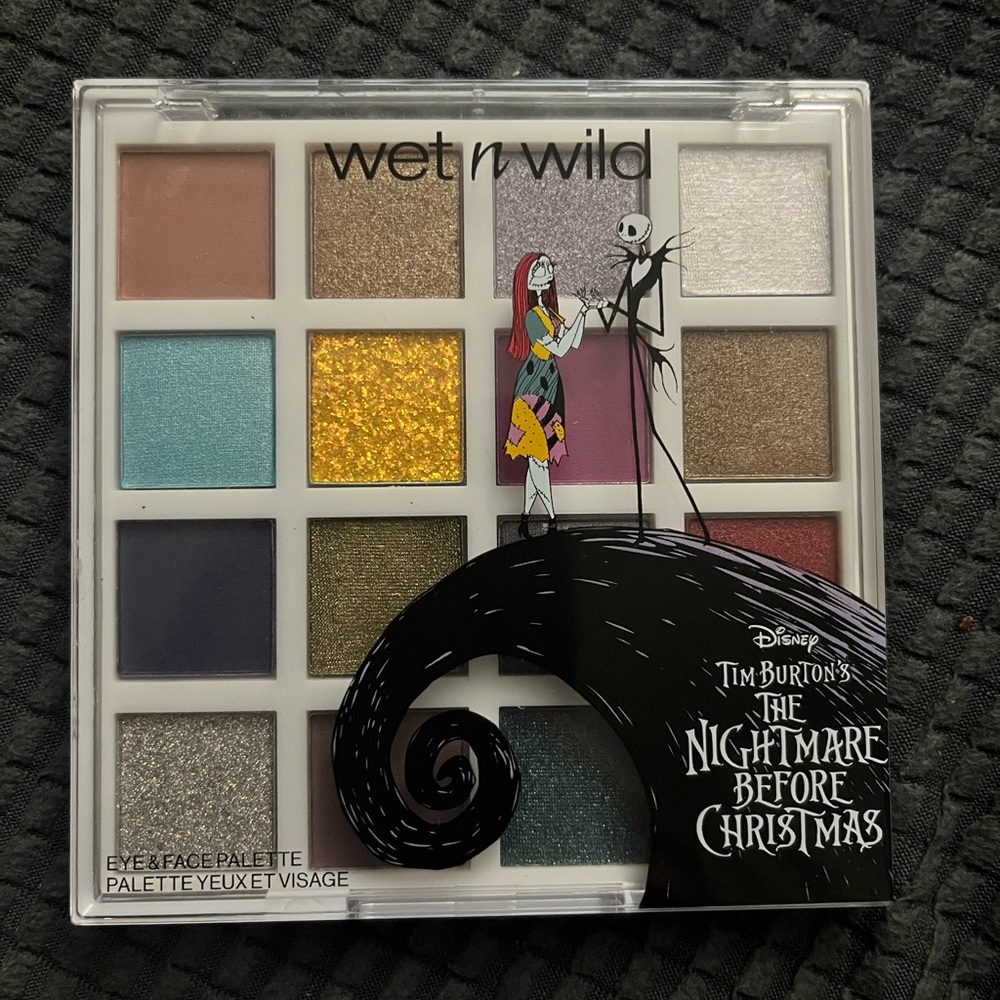 Wet N Wild The Nightmare Before Christmas Palettes - Picture 2 of 5